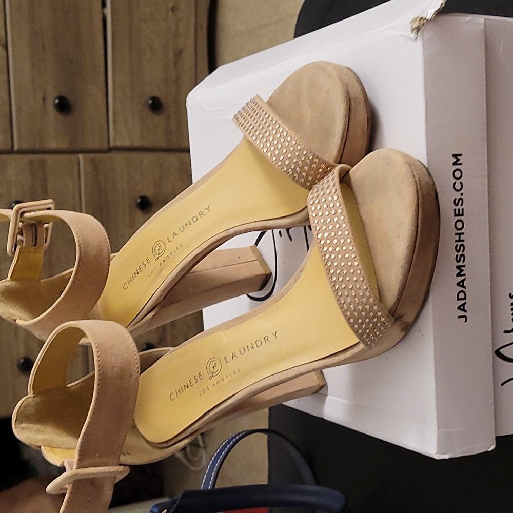 Chinese laundry heels